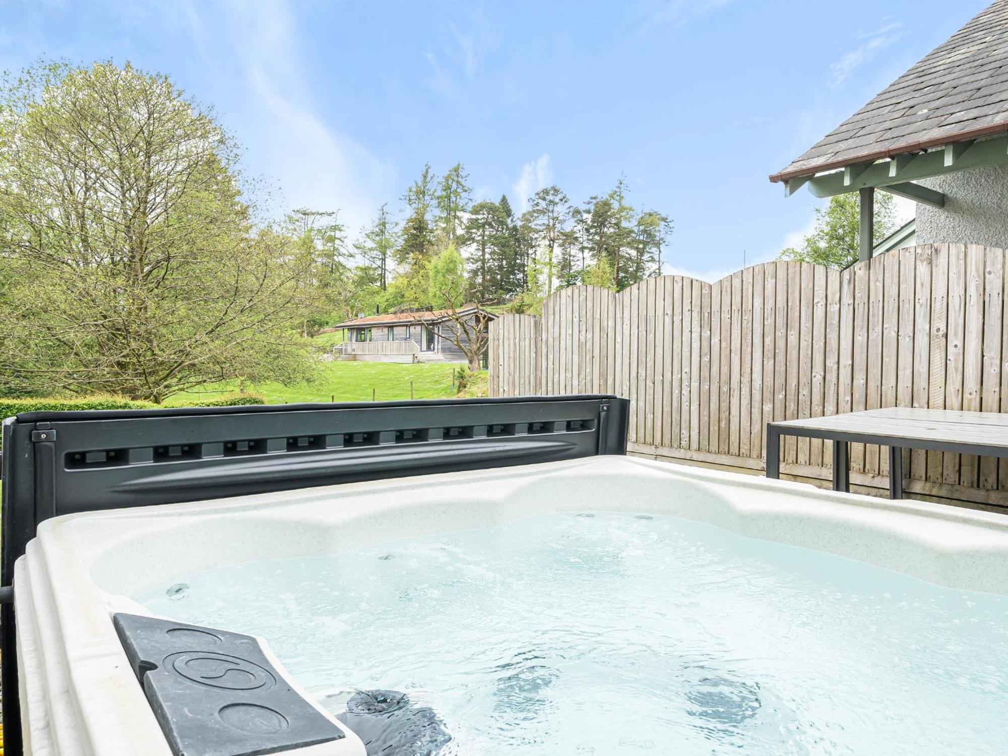 Hazel - Woodland Cottages Bowness-on-Windermere Luaran gambar